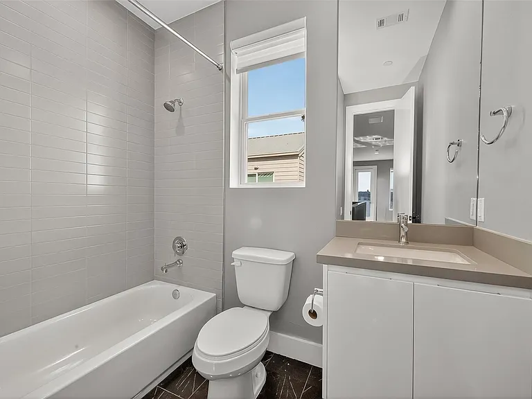 5919 E Post Oak Ln — Photo 22