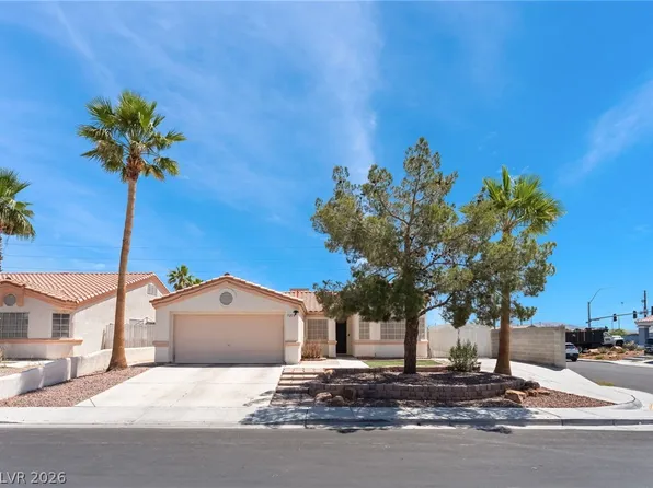5218 Sangara Dr, North Las Vegas, NV 89031