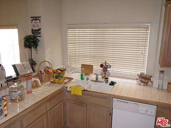 3rd image of 13989 Lemoli Ave