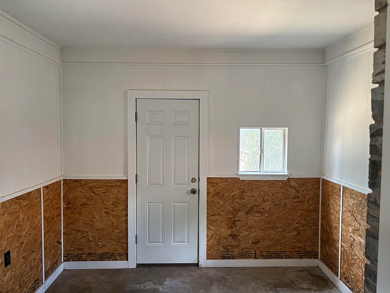 3902 Parker Blvd — Photo 10
