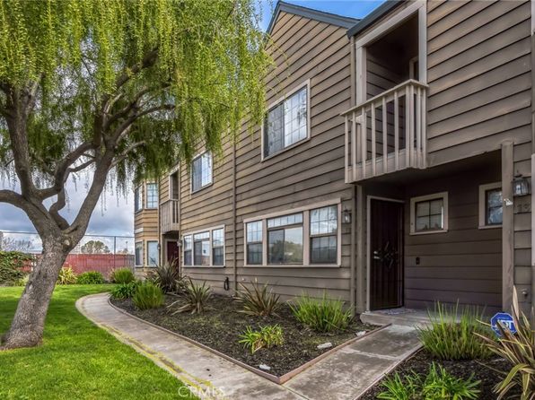 140 Gibson Dr APT 12, Hollister, CA 95023
