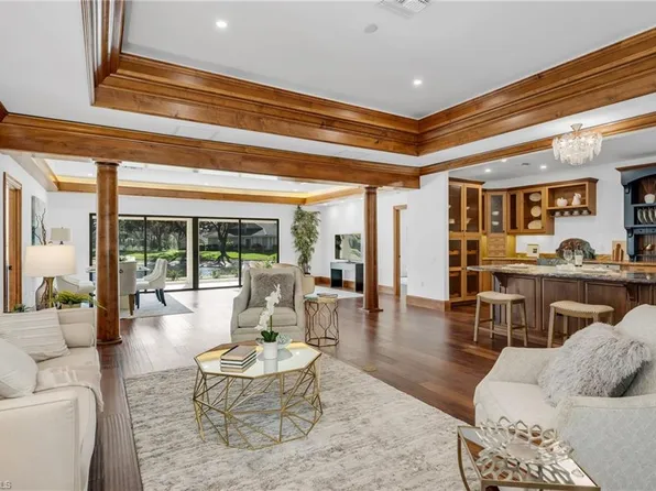 700 Arbor Lake DR #7-101, NAPLES, FL 34110