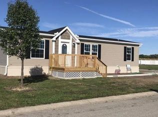 223 Heartland Dr, Shelbyville, IN 46176