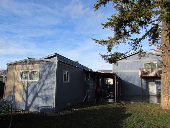 2nd image of 11522 E Jackson Ave