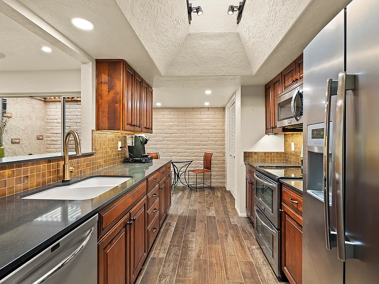 4525 E Camino De Oro — Photo 16