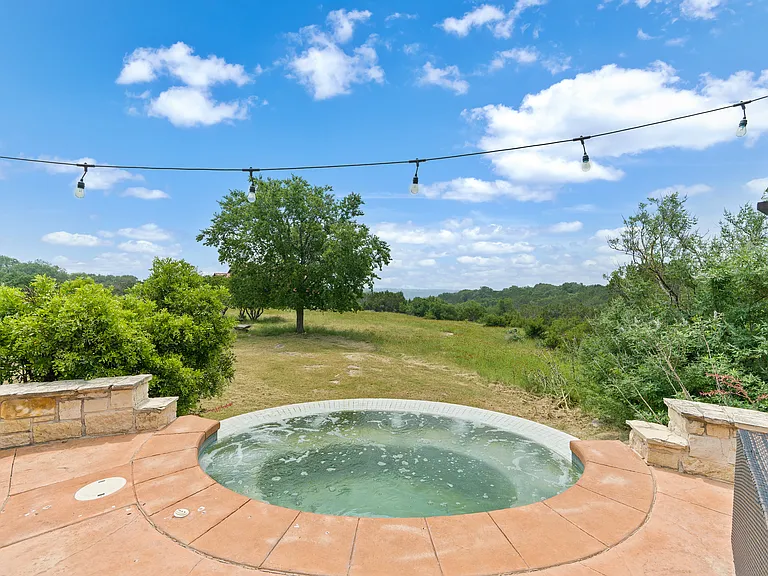103 Saddle View Dr — Photo 33