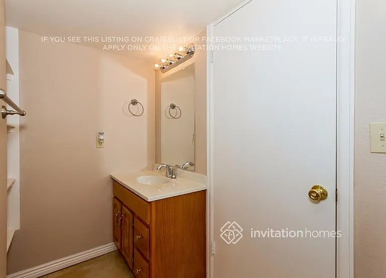9276 Clermont Dr — Photo 20