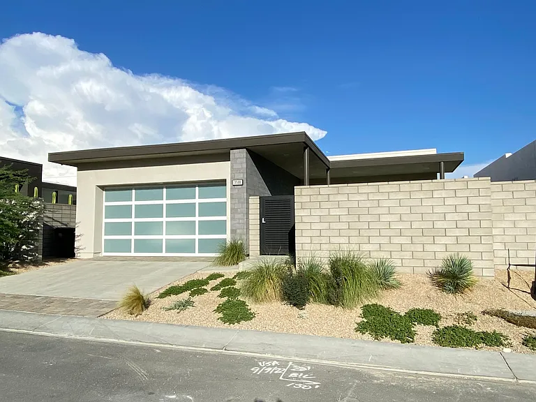 3588 Ambassador Dr — Photo 1