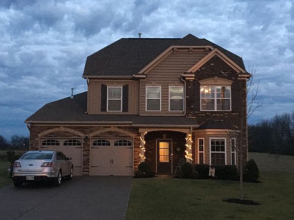 2nd image of 1032 Middleton Ln