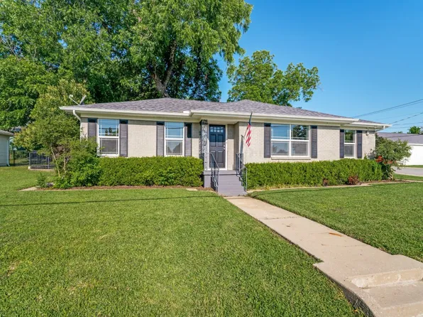 102 S Clark St, Rockwall, TX 75087