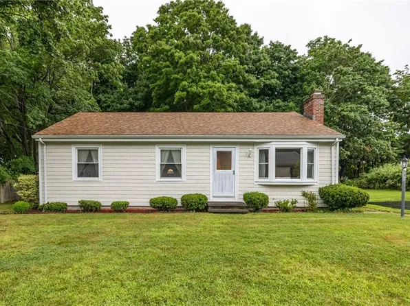50 Cottage St, Warren, RI 02885