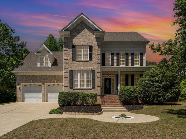 1221 Tartarian Trl, Apex, NC 27502