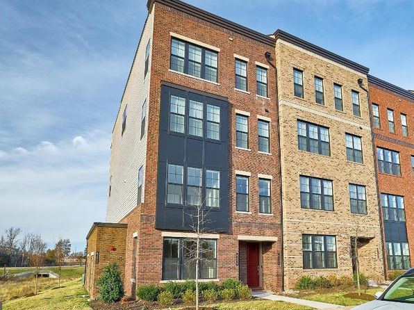 43522 Centergate Dr, Ashburn, VA