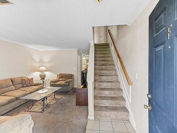 3rd image of 6240 Lucille Dr APT F