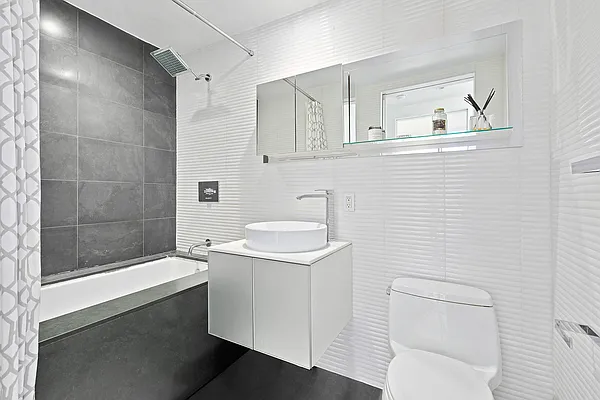 Rented by Compass | media 43