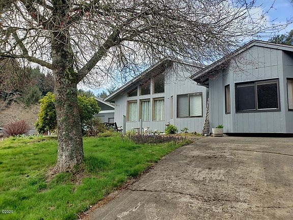 2nd image of 341 Combs Cir