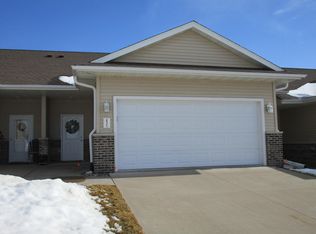 421 S Cherry Ln, Holmen, WI 54636