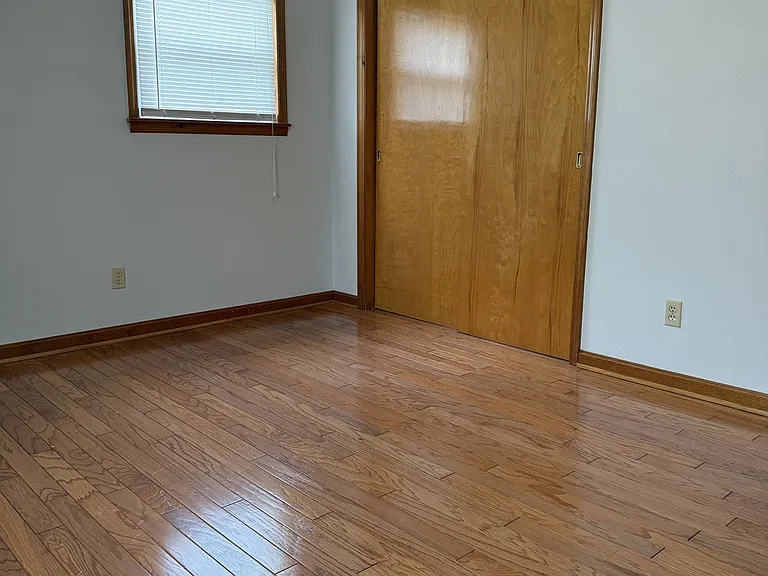 1813 Standish Pl — Photo 12