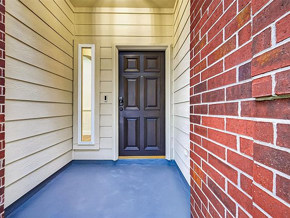 4th image of 2114 Highland Stone Ct