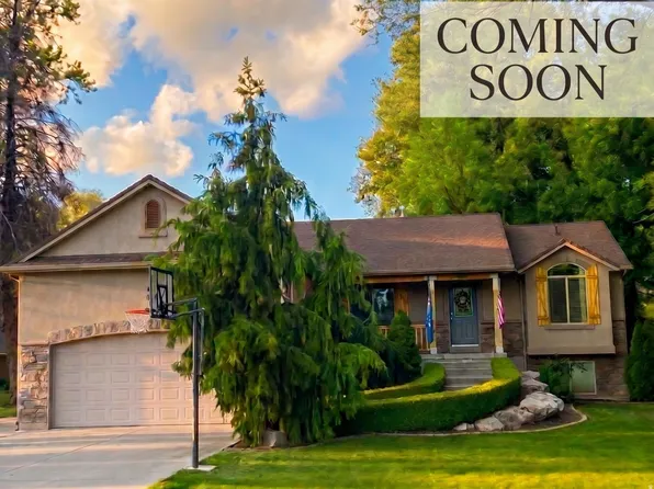 962 N Harrisville Rd, Harrisville, UT 84404
