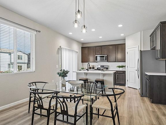 3rd image of 1950 Merrill Cir W