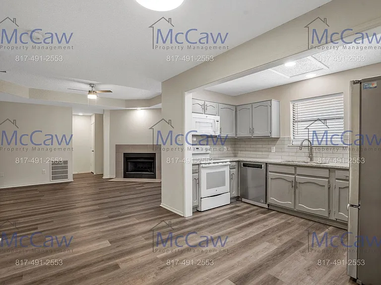 2813 Newkirk Ct — Photo 5