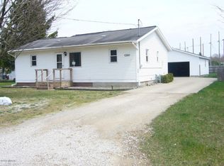 1422 Frost St, Muskegon, MI 49442