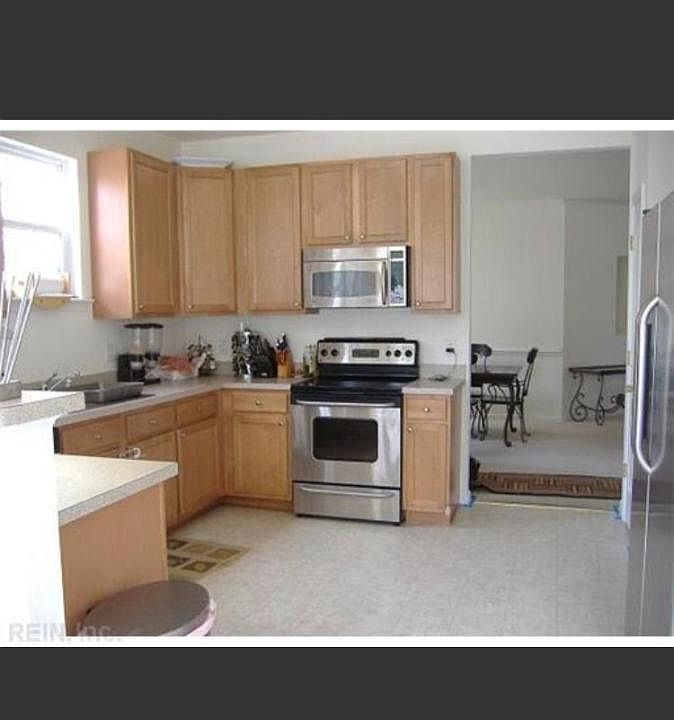 2nd image of 3668 Cainhoy Ln