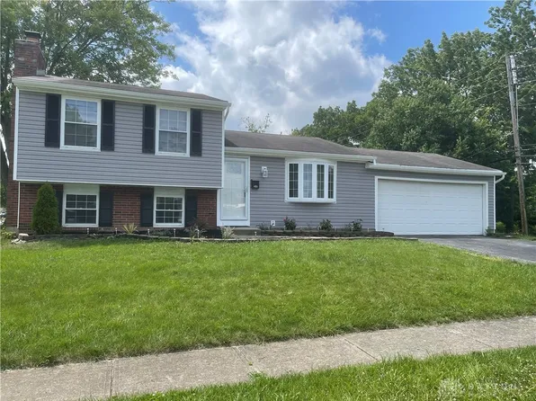 201 Ne Cir, Englewood, OH 45322