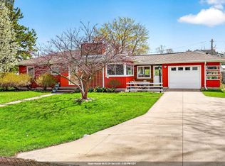 581 Richard Dr, Menasha, WI 54952
