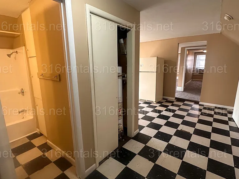 1446 S Water St #C — Photo 10