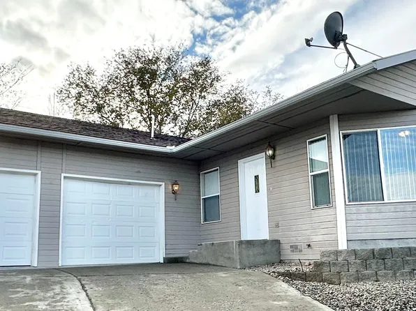 (undisclosed Address), Selah, WA 98942