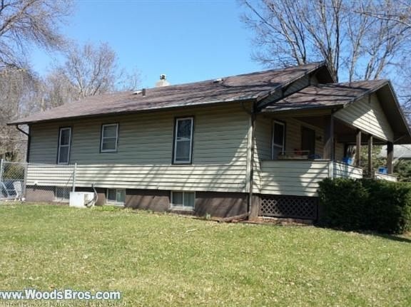 3rd image of 4146 Lenox Ave
