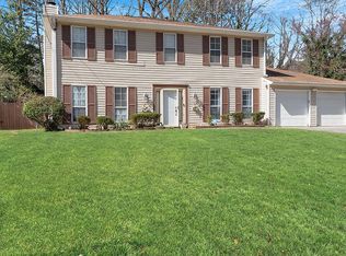 555 Sherwood Oaks Rd, Stone Mountain, GA 30087