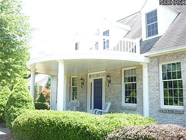 2nd image of 1701 Quaker Ln