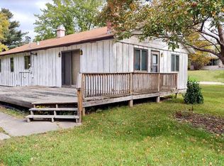 522 Vermilion Blvd E, Cook, MN 55723