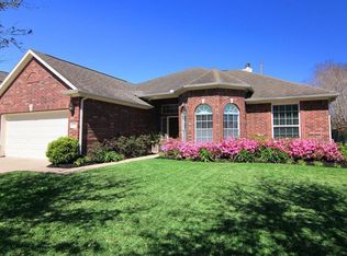 3343 Summerwood Ln, Pearland, TX 77584