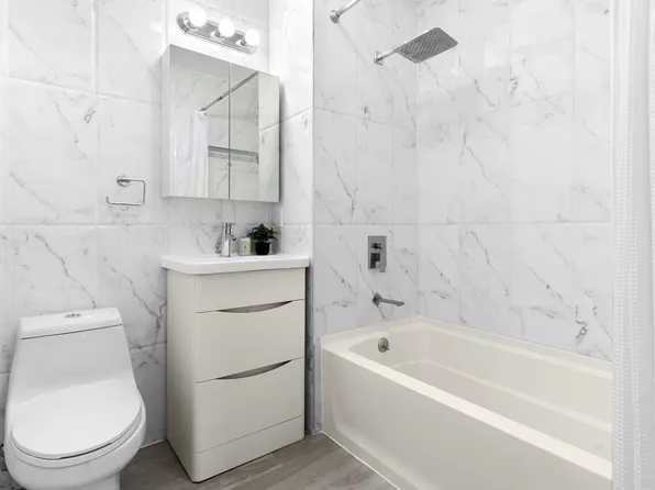631 East 18th Street 2B image 5 of 6