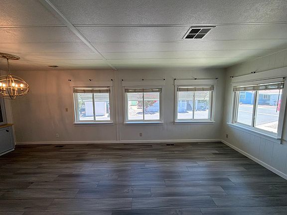 4th image of 221 W Herndon Ave Space 142