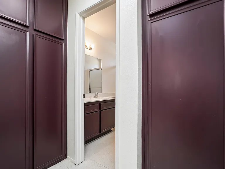 347 Roosevelt St #4A — Photo 3