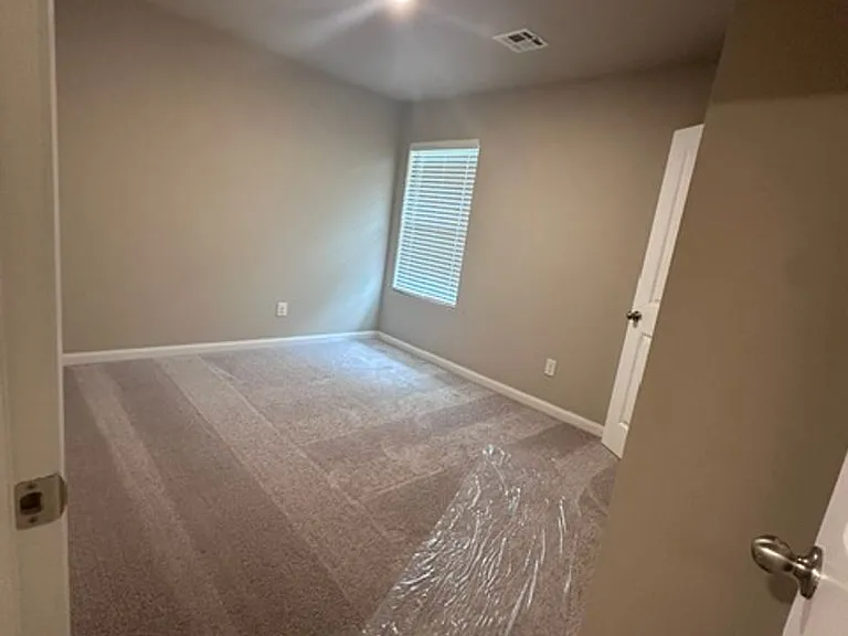 8105 Solare Pl — Photo 14