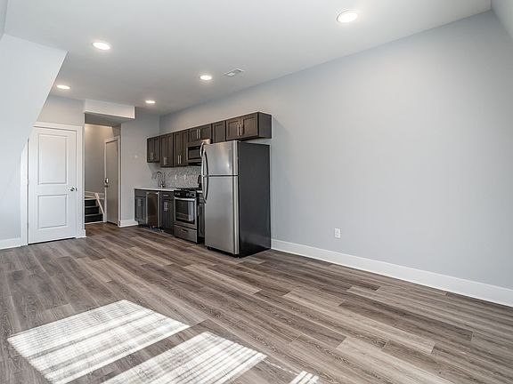 5th image of 806 N 41st St #4