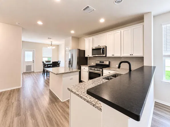 220 Pepperbark Loop, Buda, TX 78610