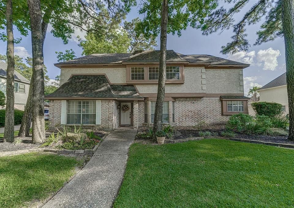 1st image of 12119 Moorcreek Dr