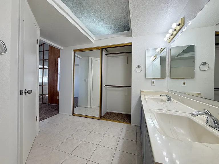 18183 N 58th Ln — Photo 20