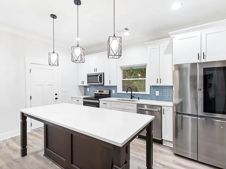 14090 Cogburn Rd — Photo 4