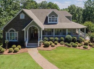 145 High Crest Rd, Pelham, AL 35124