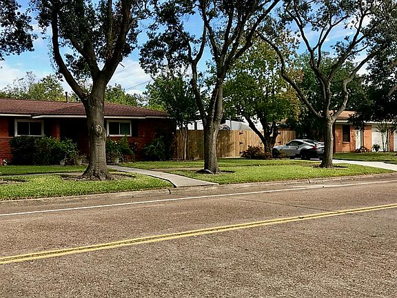 3rd image of 2316 9th St N
