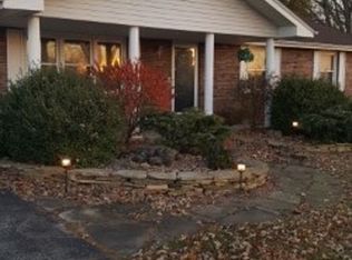 4014 N Farm Road 151, Springfield, MO 65803