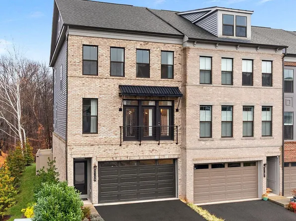 5159 Ridgeview Retreat Dr, Chantilly, VA 20151